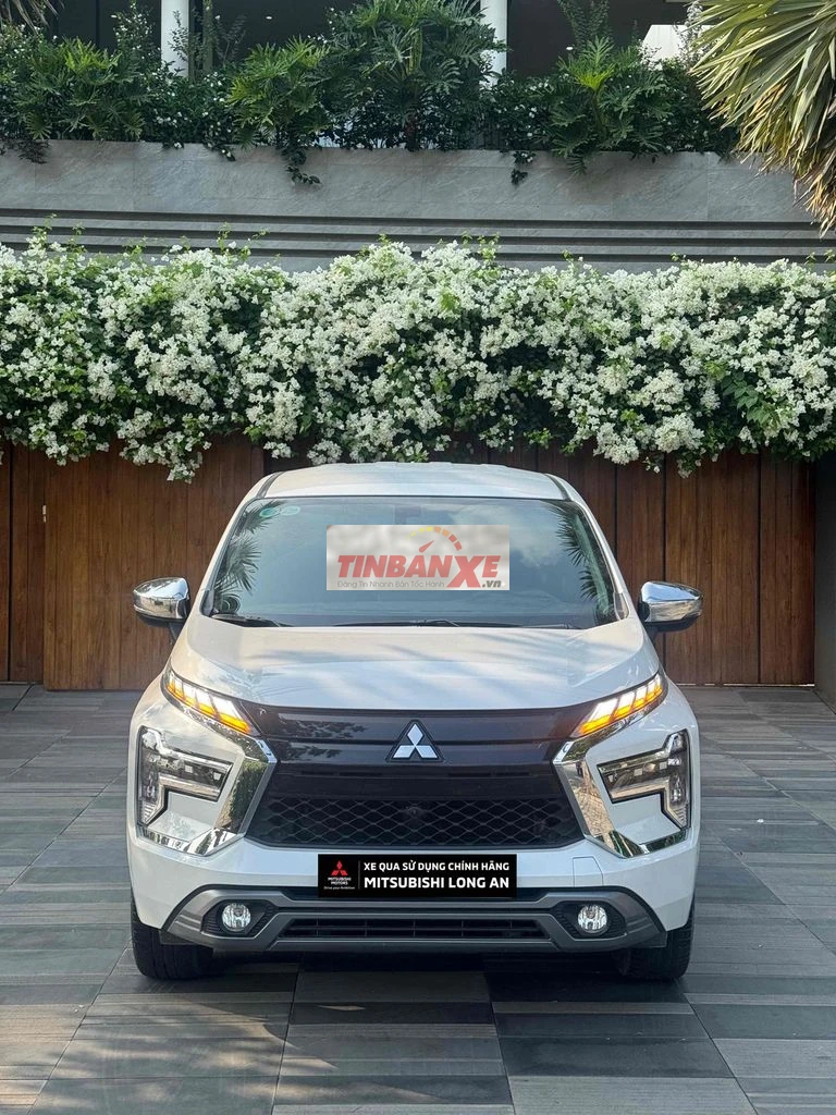 Mitsubishi Xpander Premium 2024 Trắng