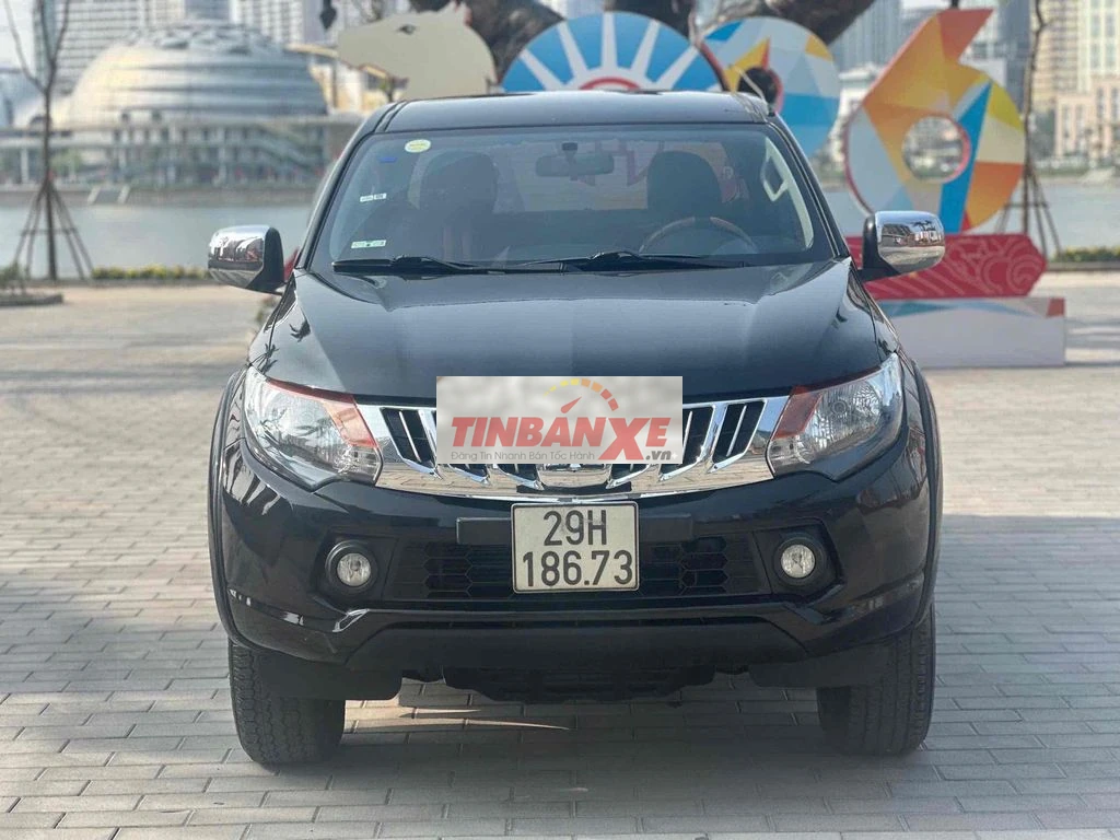 Mitsubishi Triton 2018 4x2 AT - 15000 km