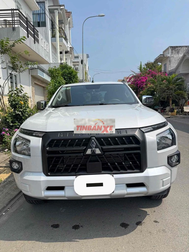 Mitsubishi Triton 2024 GLX Tự động