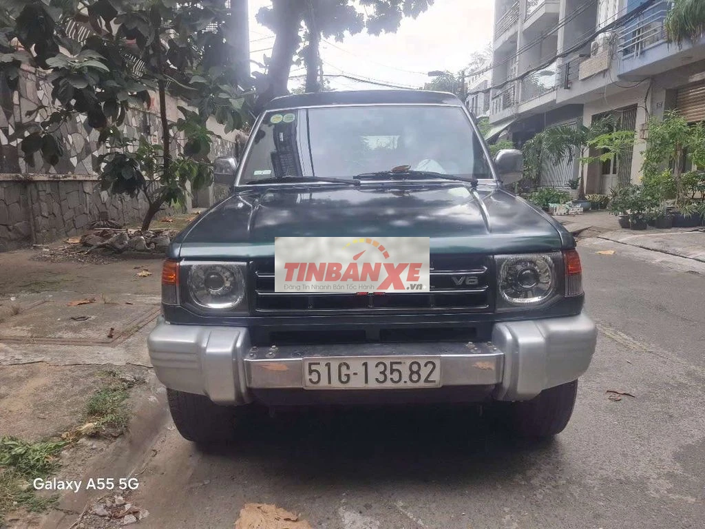 Mitsubishi Pajero 2003