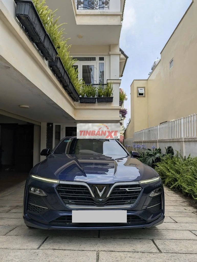 VinFast Lux A2.0 Plus 2021 Xanh 65000 km