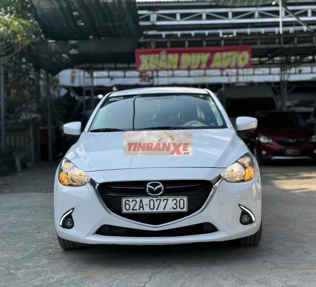 Mazda 2 Luxury 1.5AT 2017 58.000 km Trắng