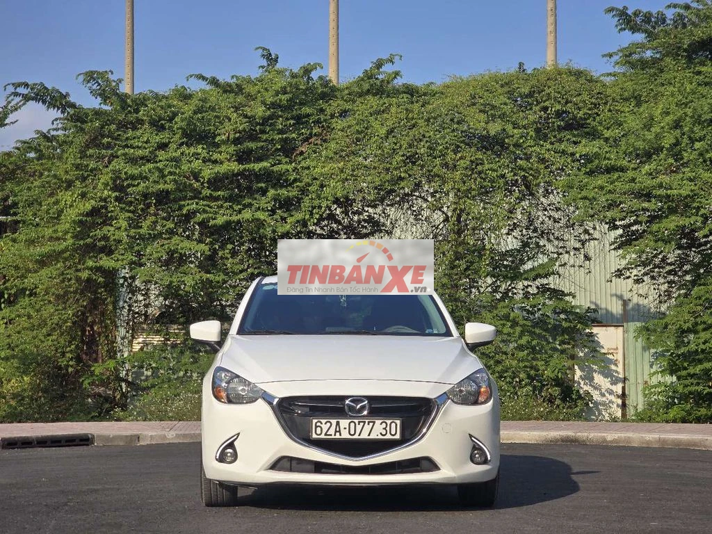 Mazda 2 sx 2017 AT sedan 58000km bảo hành 1 năm