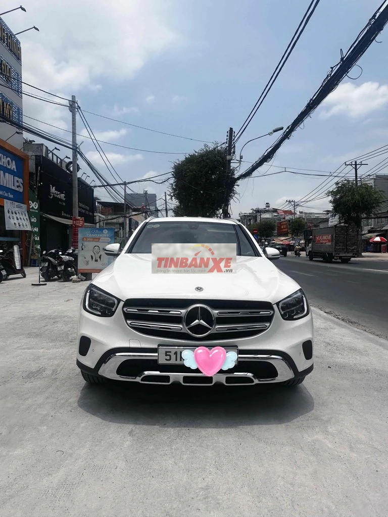 Mercedes-Benz GLC 200 1 chủ tên công ty xhd