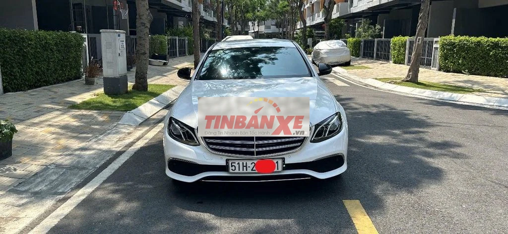 Mercedes E200 Exclusive 2019 Trắng