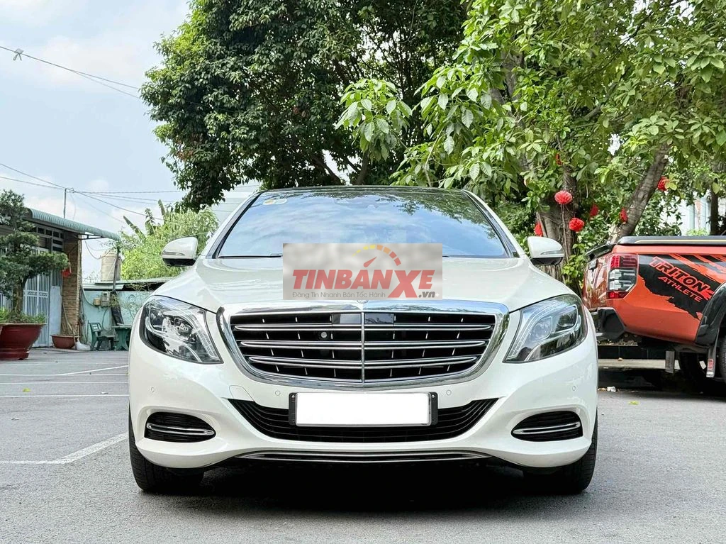 Mercedes-Benz Maybach S400