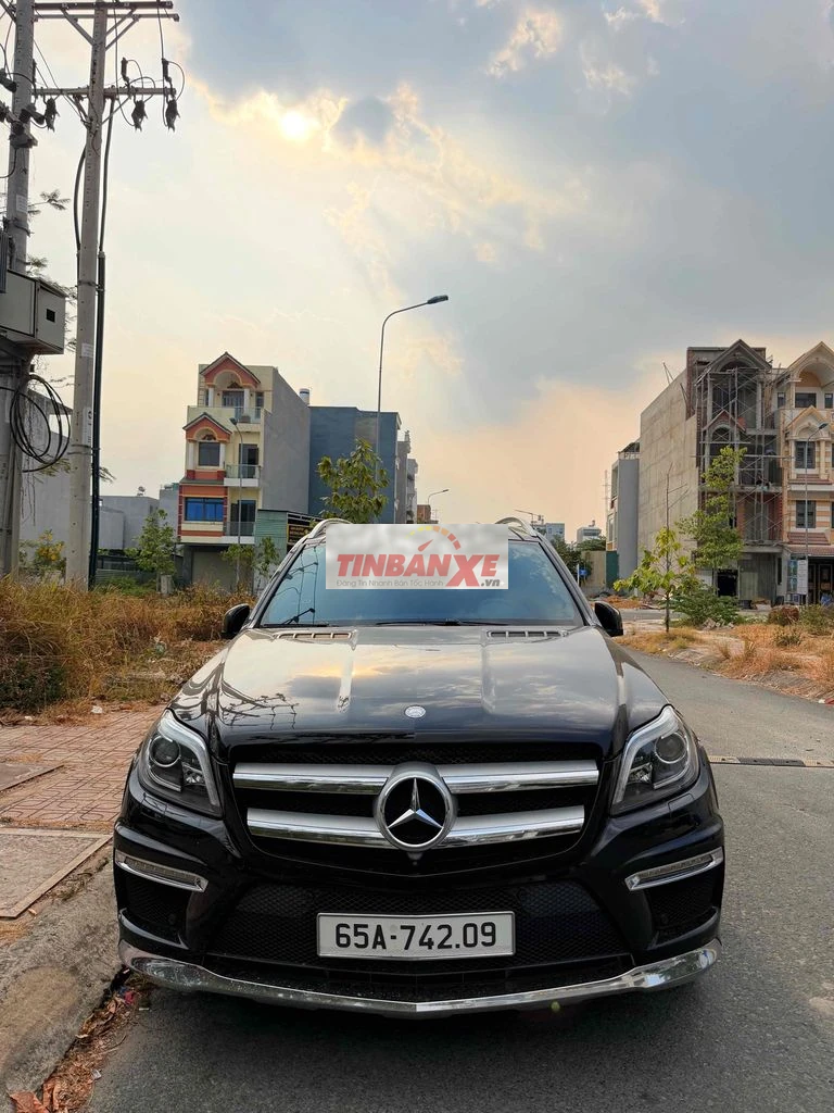 Mercedes Benz GL500 Class 2015 - 96000 km