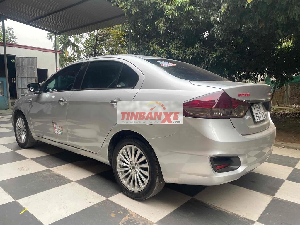 Suzuki Ciaz 2019 STD 100000 km