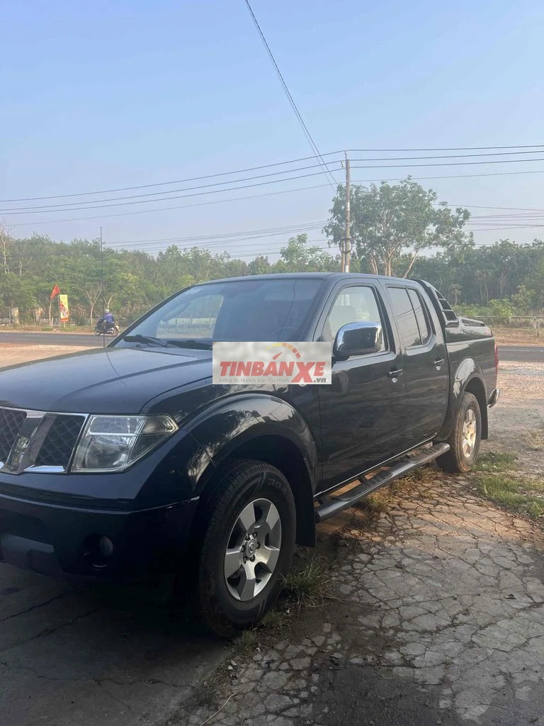 Navara 2012 Đen, 2 cầu, nhập Thái