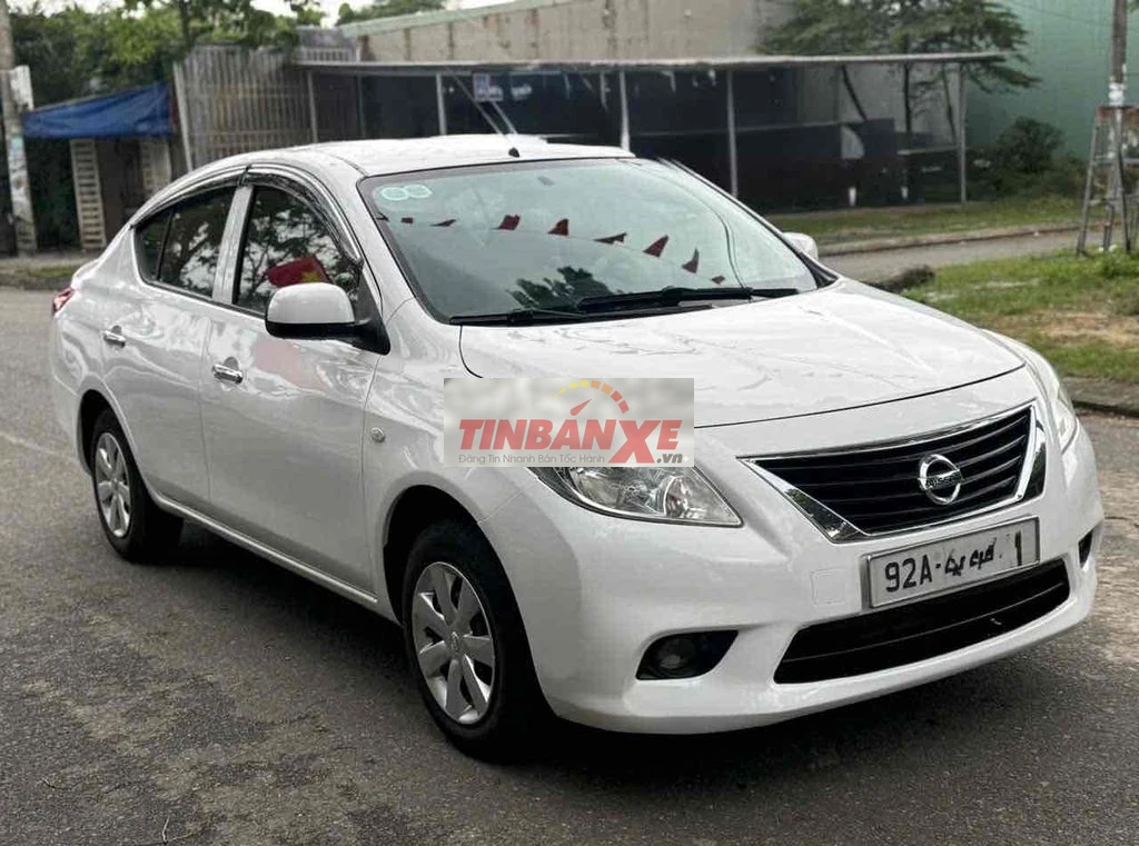 Nissan Sunny 2017 số sàn