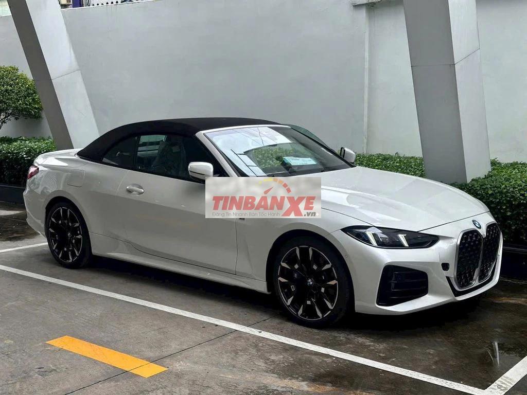 BMW 430i Convertible 2026