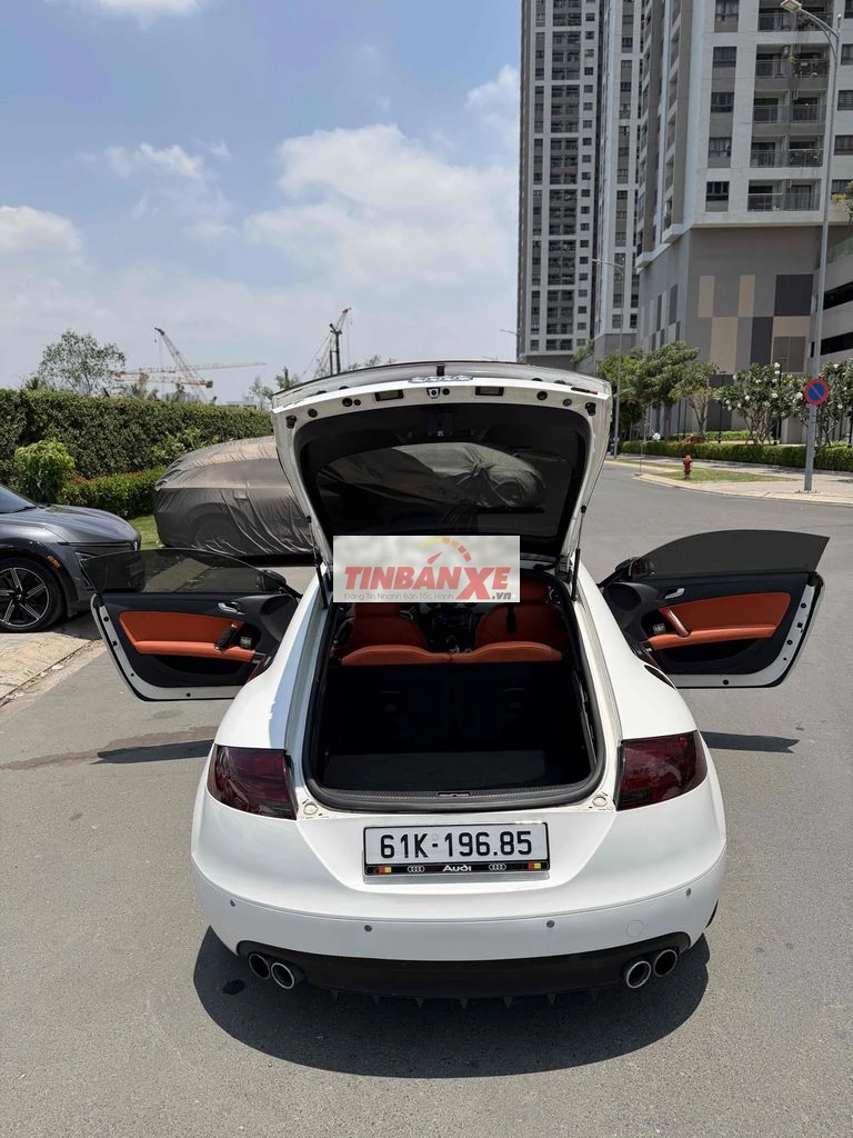Audi TT Sport Line Trắng