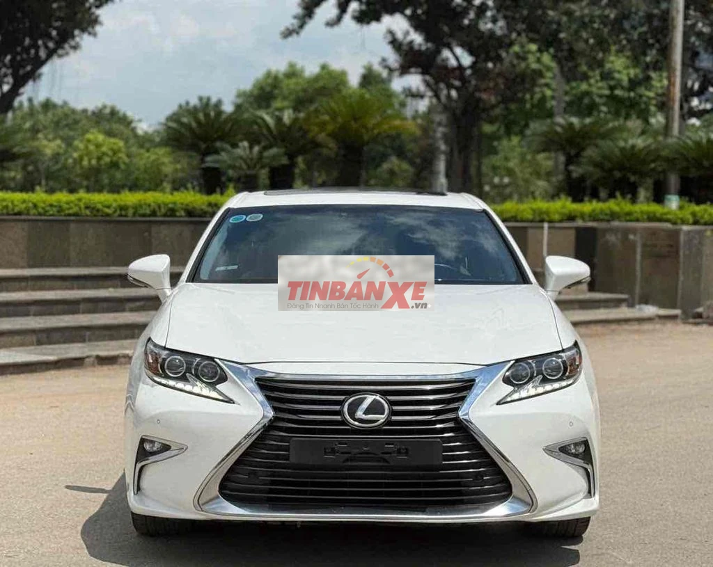 Lexus ES250 2015 form mới 2016 chạy 10v Km, 1 chủ