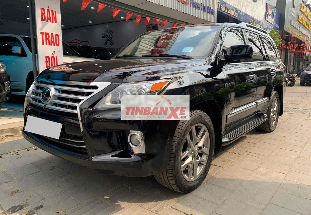 Lexus LX570 Up mẫu 2015 Đen