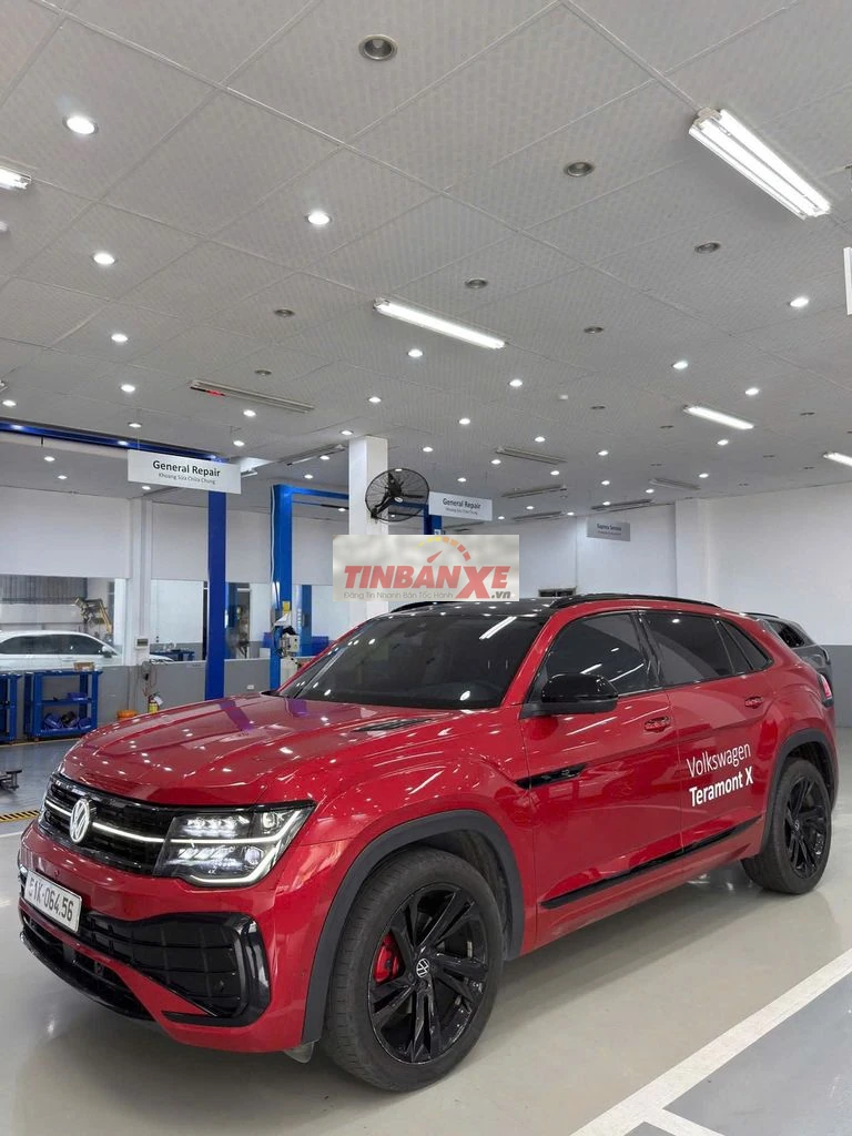 Volkswagen Teramont X Platinum Đỏ