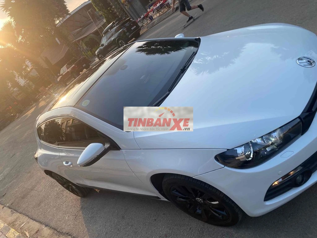 Volkswagen Scirocco 1.4 TSI Trắng