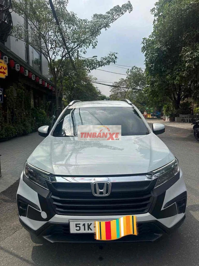 Honda BR-V 2023 G Trắng sà cừ ,một chủ mới tinh