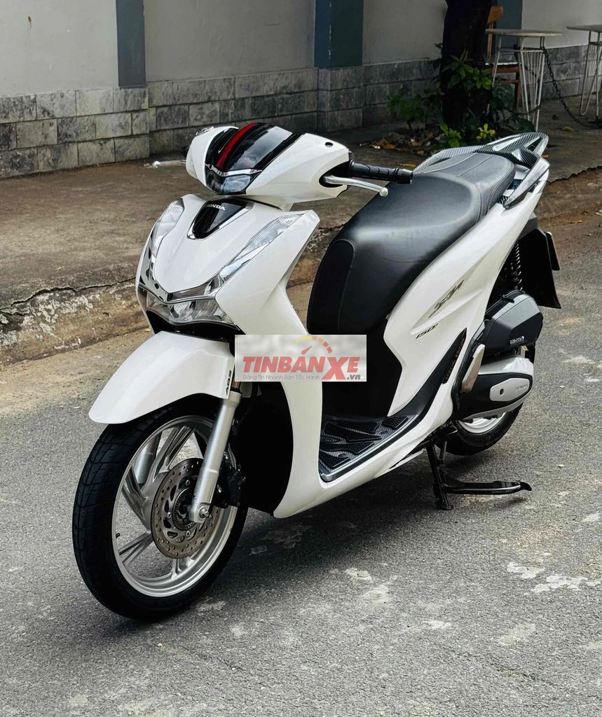 Honda SH 150i ABS 2021 Trắng đen