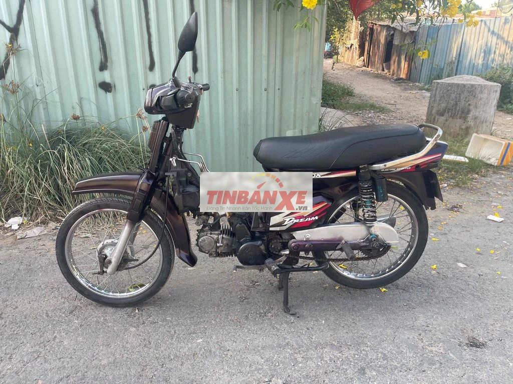 Honda Dream màu Nâu