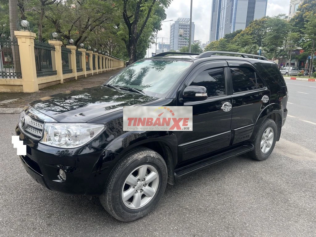 Toyota Fortuner V 2009 2.7L Đen