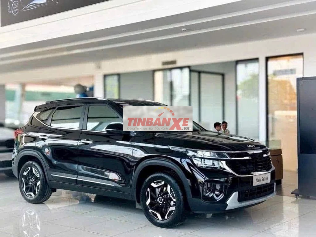 Kia Seltos giảm khủng hơn 50tr đồng