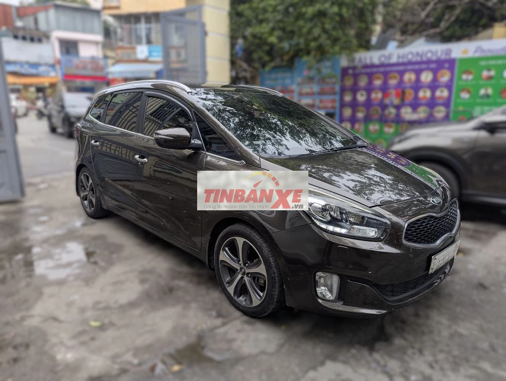 Kia Rondo Nâu 90.000 km