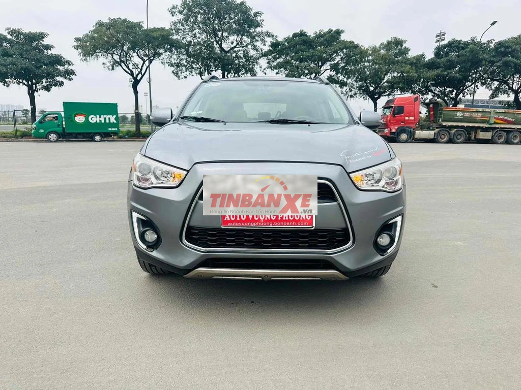 Mitsubishi Outlander 2014 2.0AT 90000 km