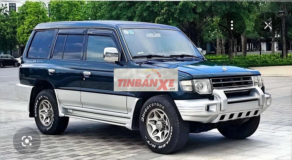 Mitsubishi Pajero V6 3500 Xanh đậm
