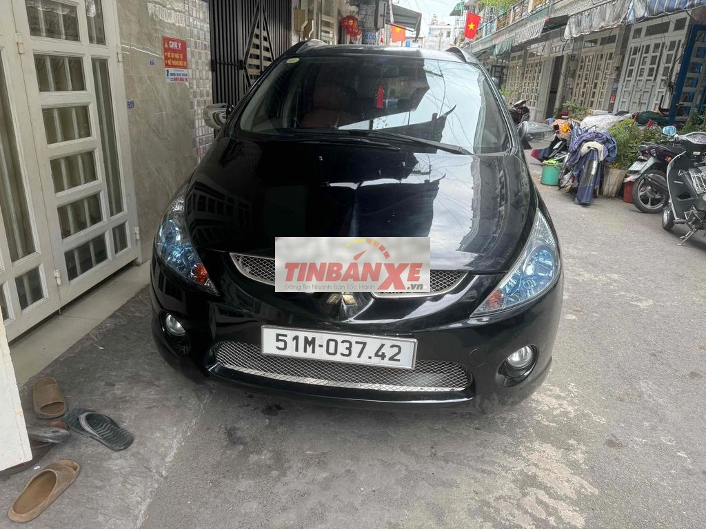 Mitsubishi Grandis 2009 Đen