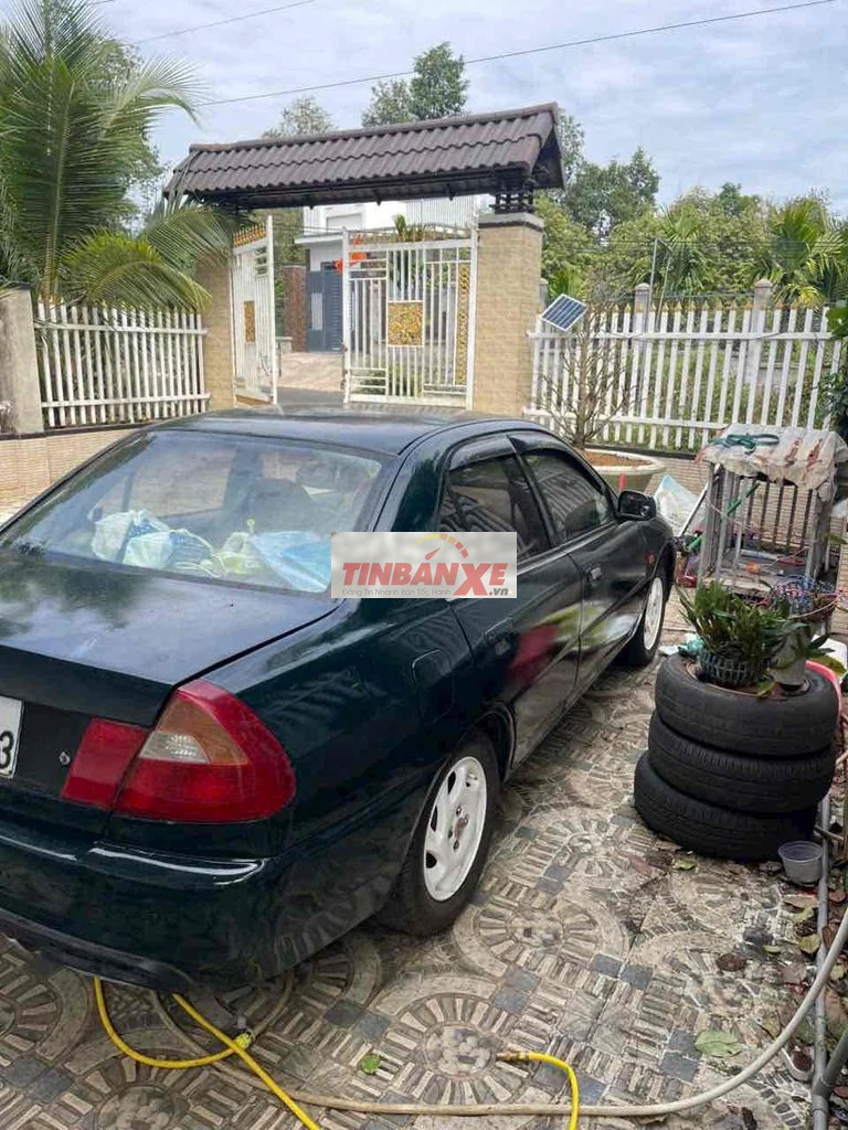 Mitsubishi Lancer 2001 Xanh