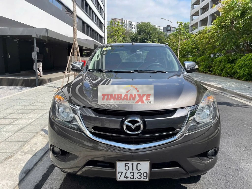 Mazda bt50 2.2L 4x2at bs.sg 2015