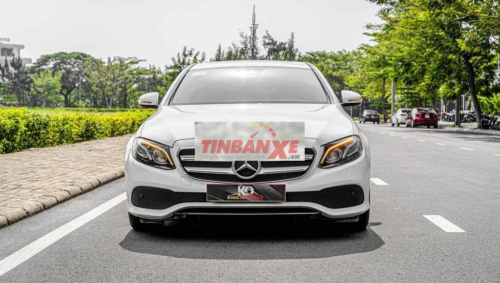 E250 2019 màu trắng nội thất nâu siêu đẹp