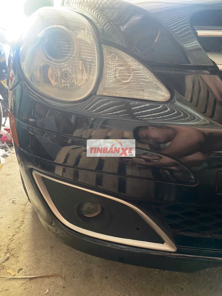 Mercedes-Benz R350 Đen 7 chỗ