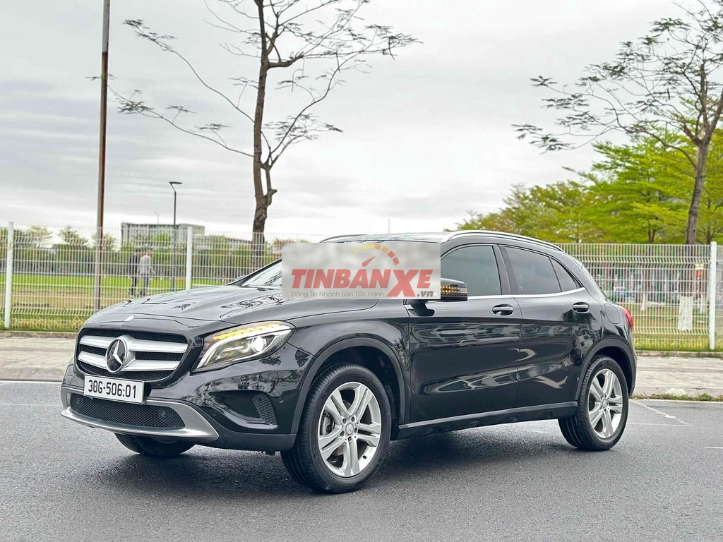 Mercedes GLA200 2016 Đen 100000 km
