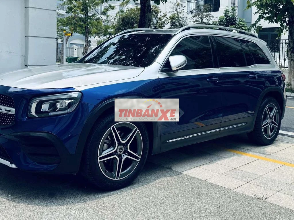 Mercedes GLB200 2024 Xanh