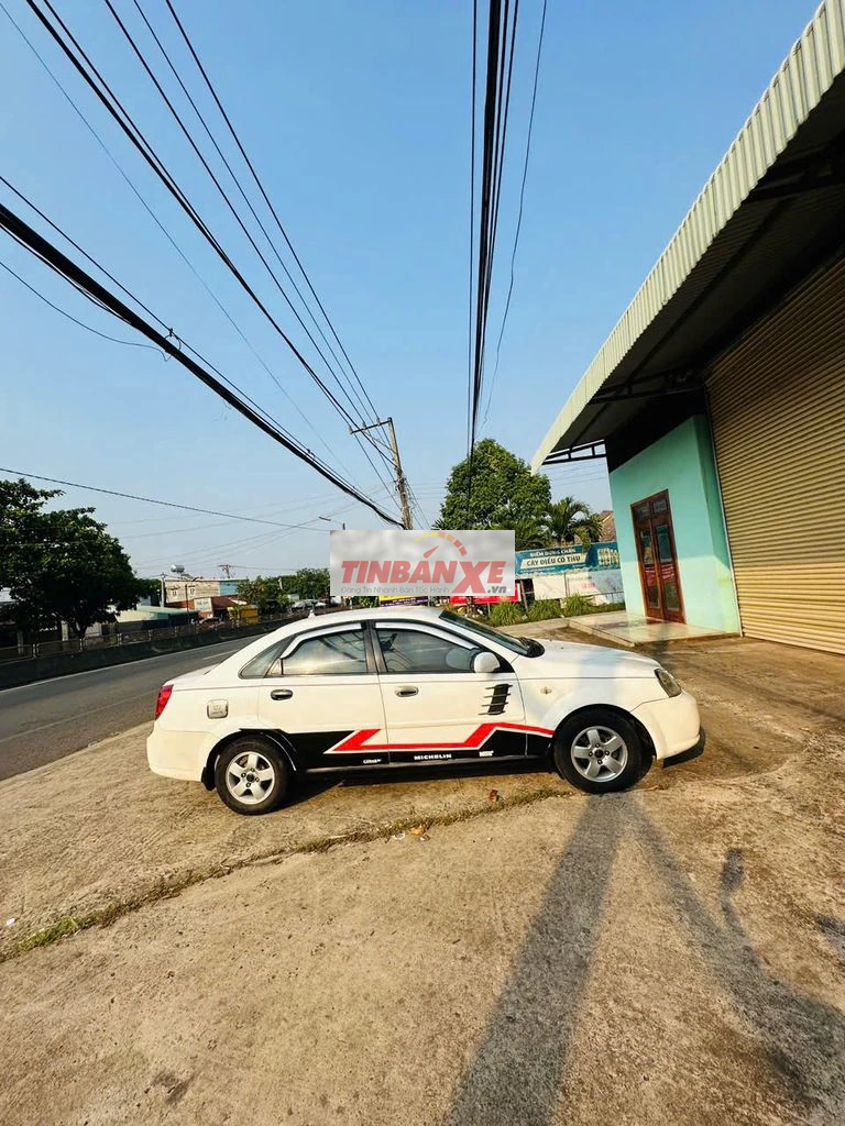 Chevrolet Lacetti 2005 Trắng