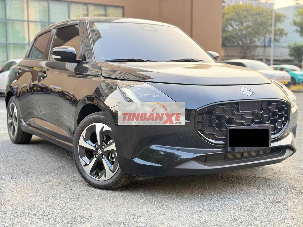 Suzuki Swift Hybrid 2025 Đen 2700 km