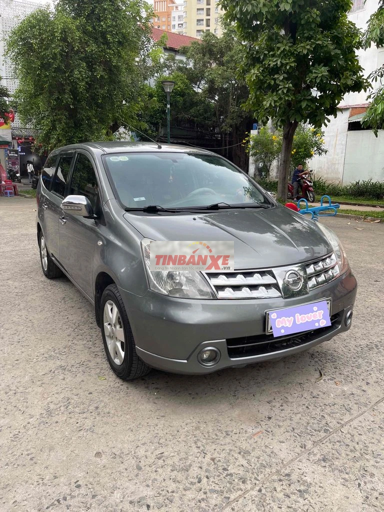 Nissan Livina 7 chổ Thương hiệu Nhật Siu Cọp