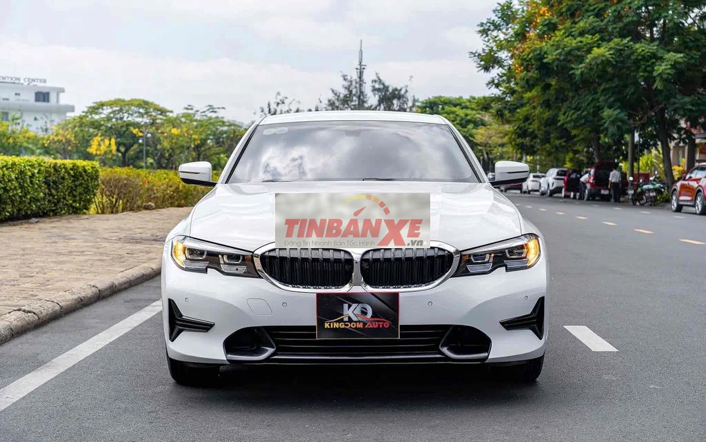 BMW 320i Sportline 2022 Trắng siêu đẹp