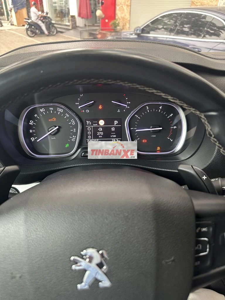 Peugeot Traveller Premium 2019 Đen