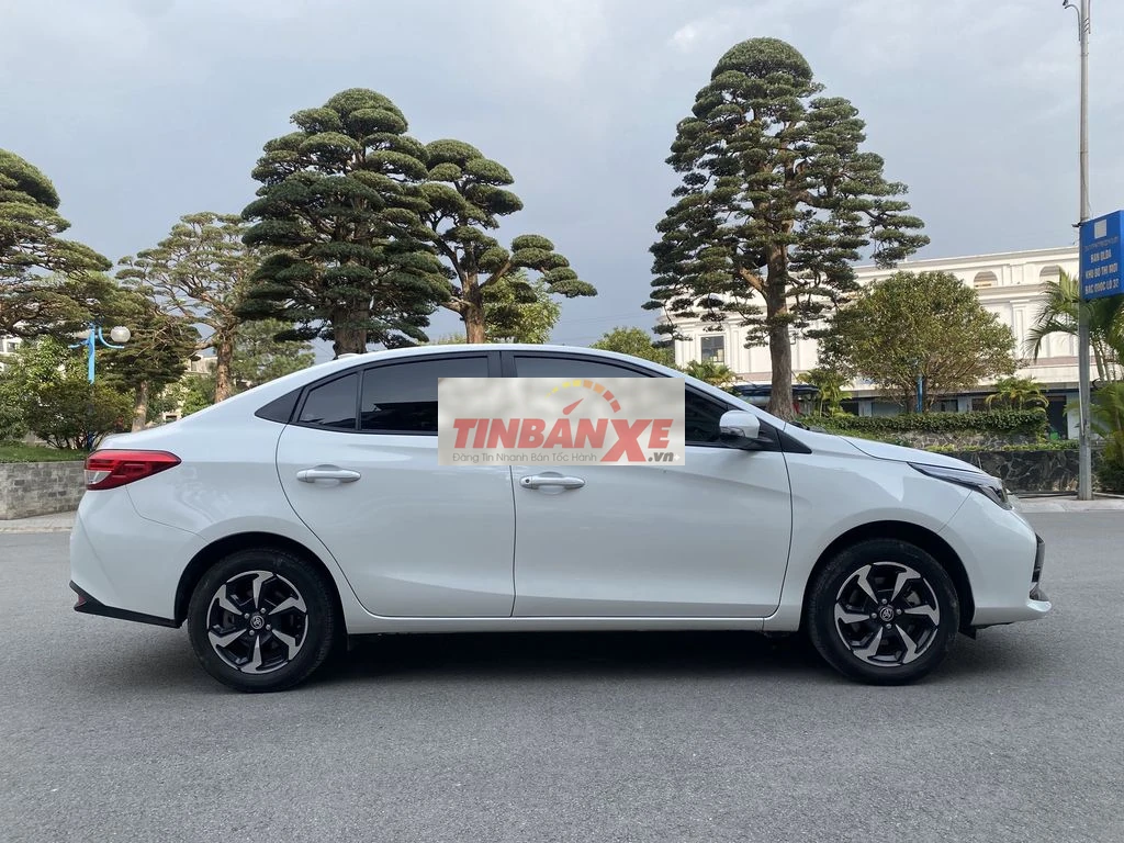 Toyota Vios 2024 1.5E CVT Trắng, chính chủ sử dụng