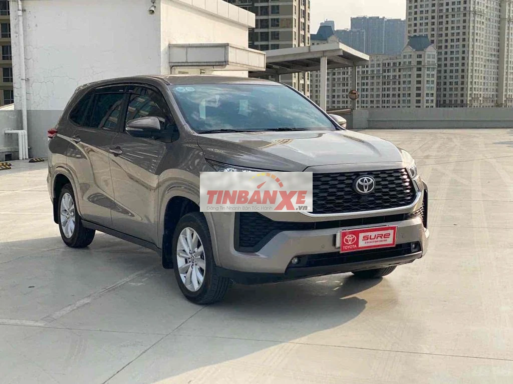 Toyota Innova Cross 2024 2.0V 55.000km Đồng