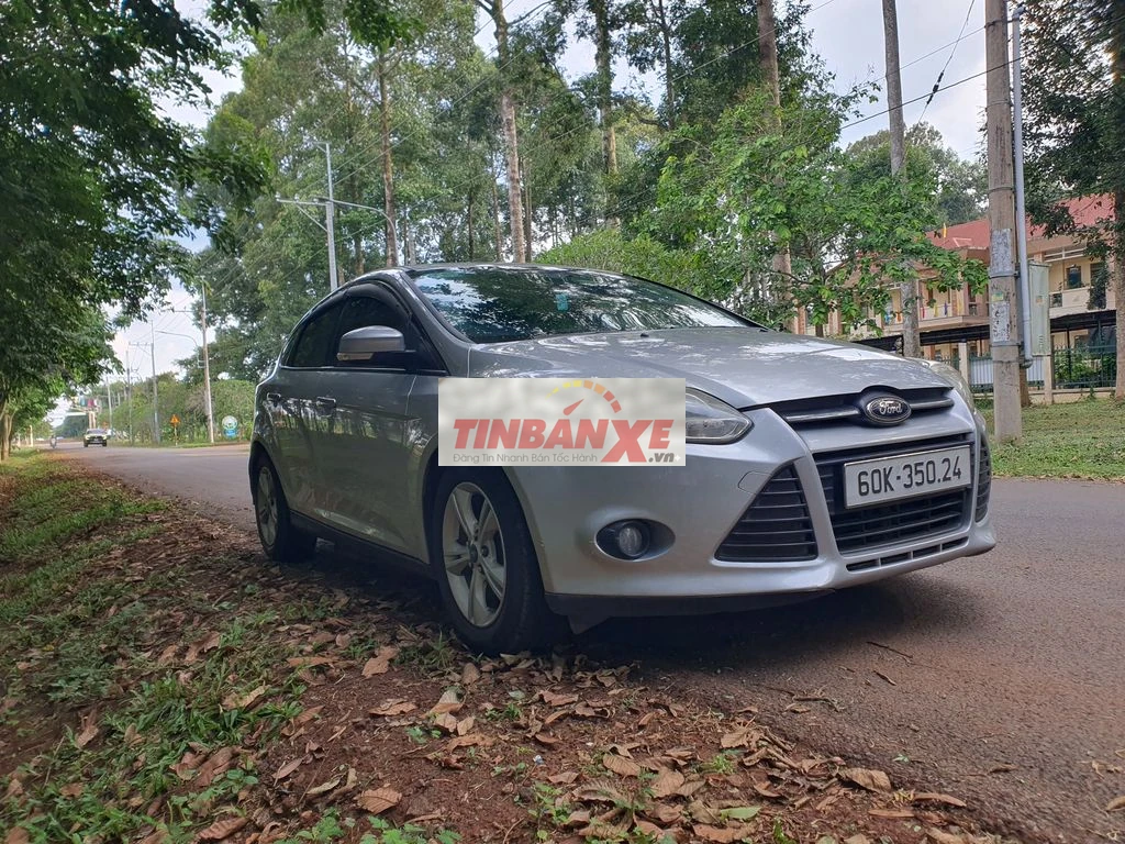 Ford Focus 2014 Trend 1.6 AT - 120000 km