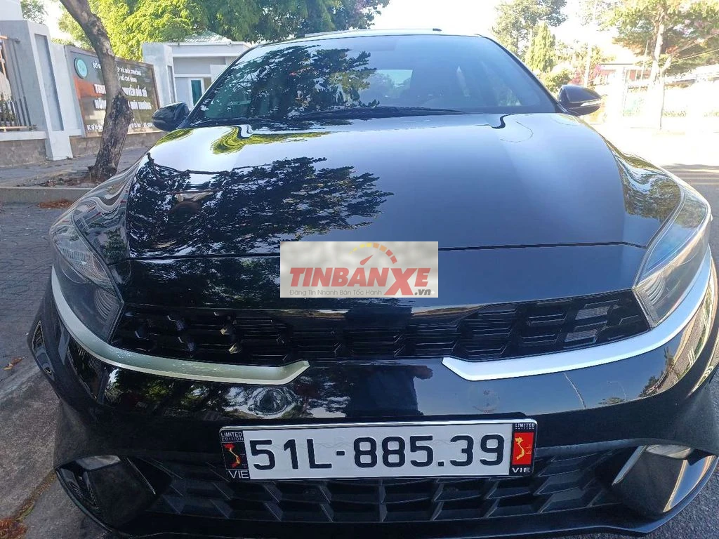 cần bán gâp xe kia k3 sx 2021 std