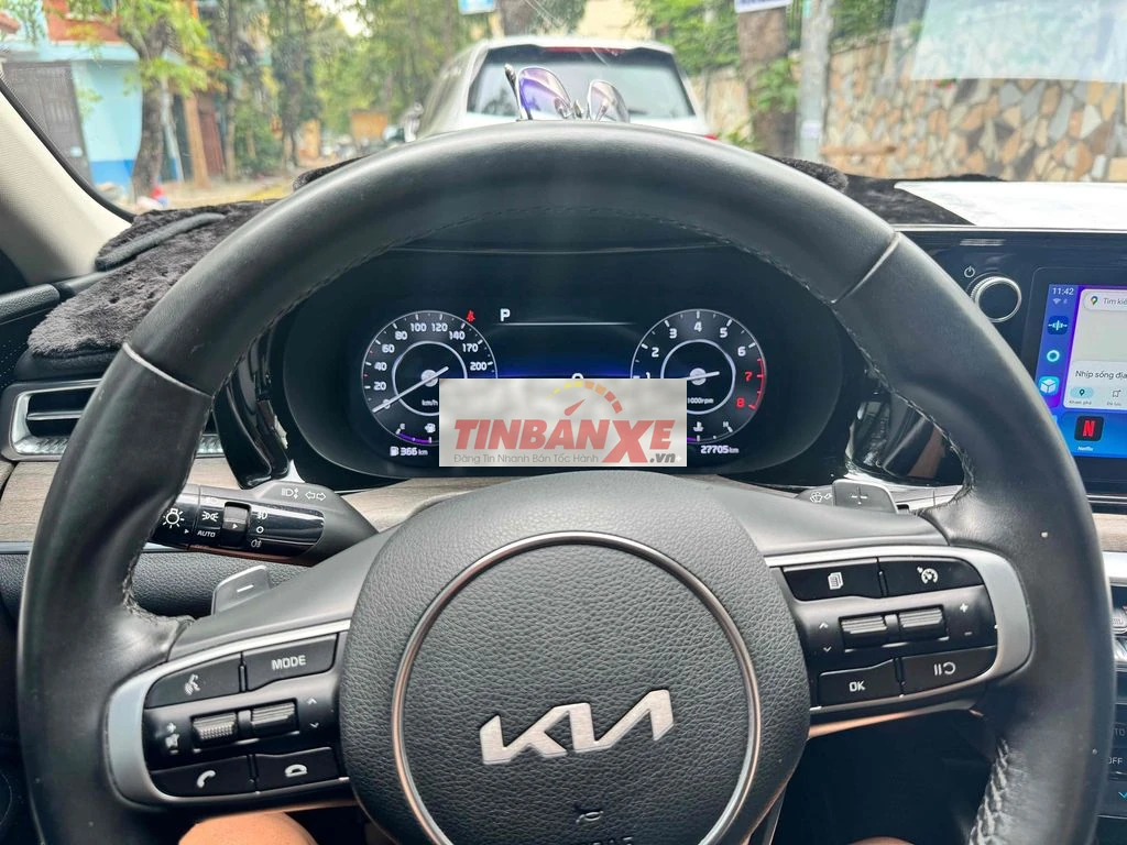 Kia K5 2023 27000 km Trắng