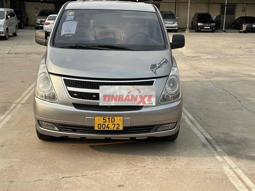 Hyundai Starex 2011 6 ghế