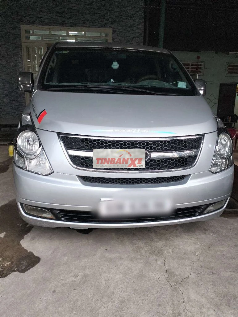 Hyundai 2007 9 chỗ Bạc