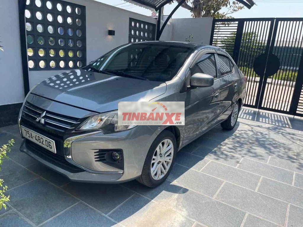 Mitsubishi Attrage 2020 Số sàn Xám