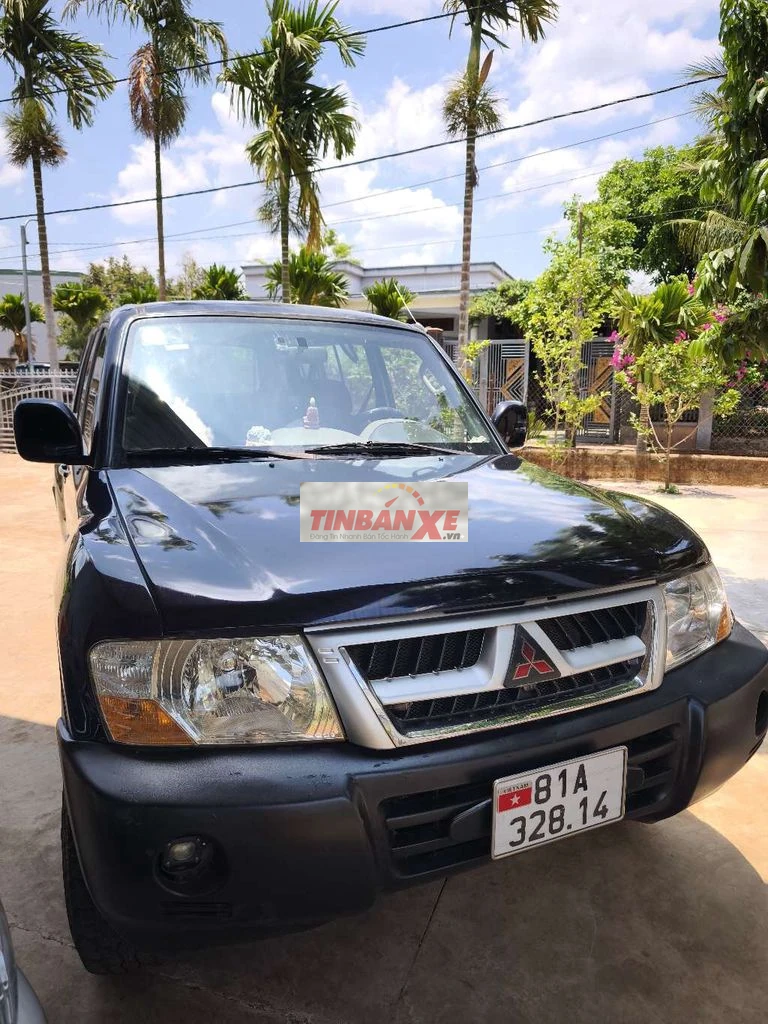 Mitsubishi Pajero V73 2004 Đen