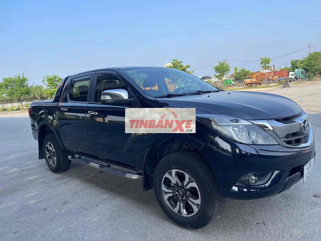 Mazda BT-50 2018 Đen